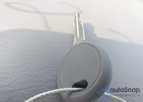 2006 Chrysler Pacifica из США, поврежденный, VIN 2A4GM48476R911923